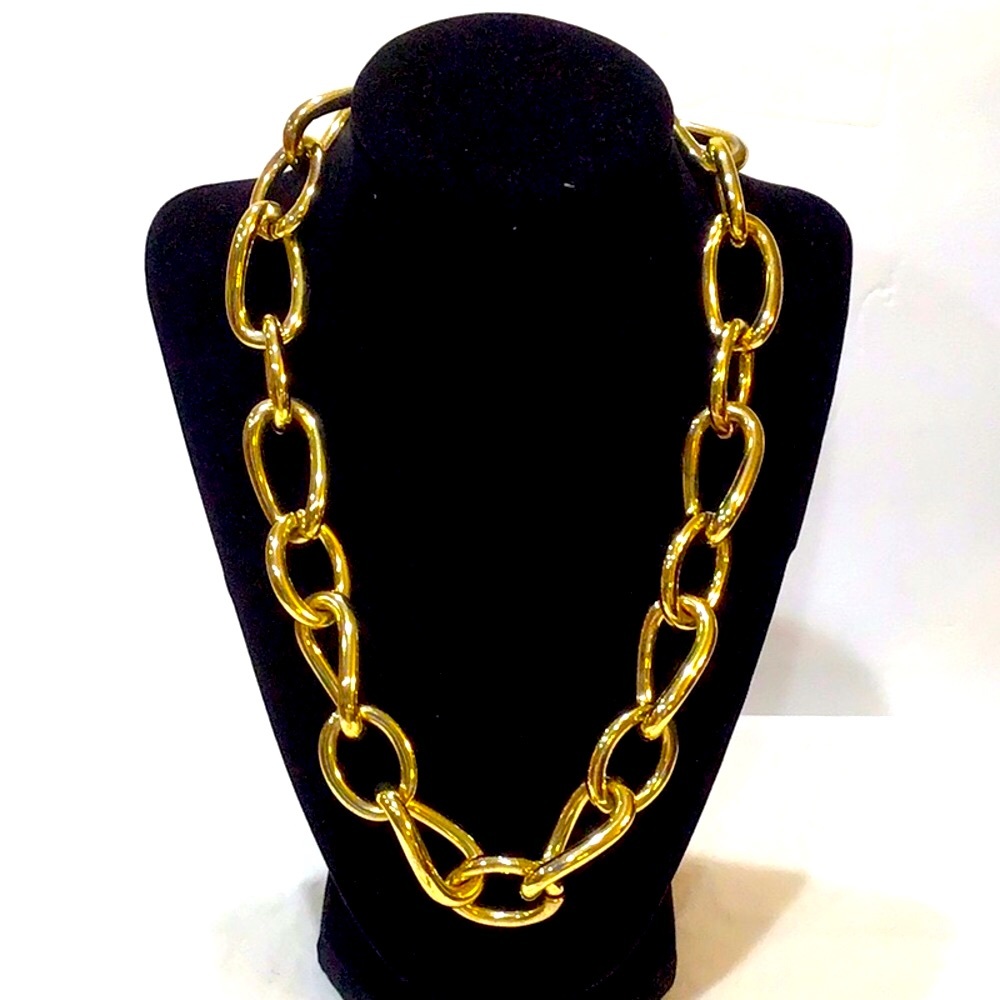 Bauble Bar Big Link golden chain necklace.
